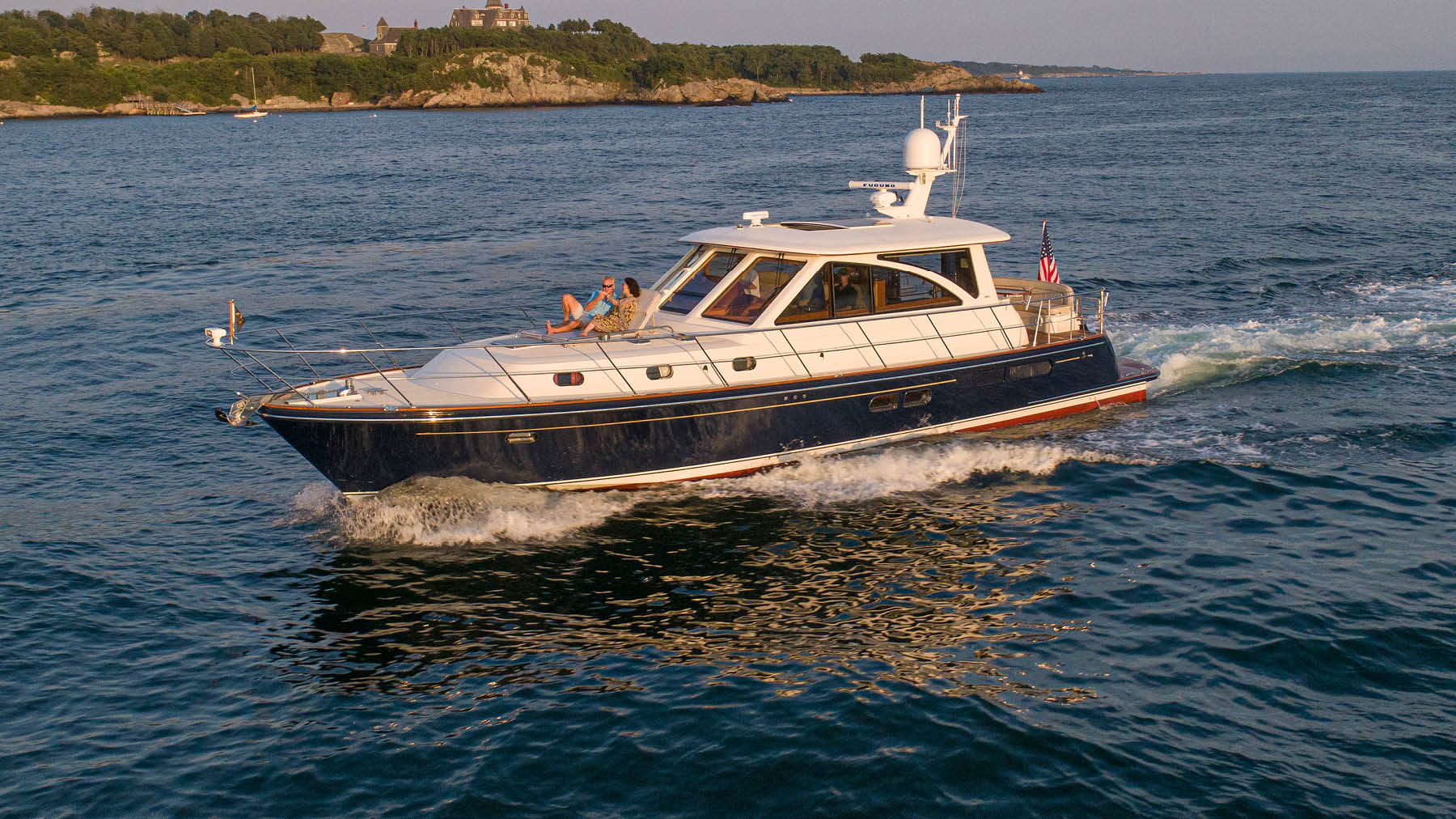 Hunt Yachts for Sale